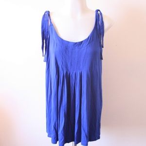 *NWT Medium Cable & Gauge Blue Tank Top